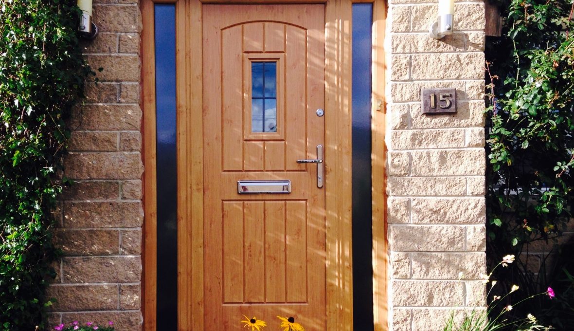 Composite doors cumbria -  Cottage style oak finish